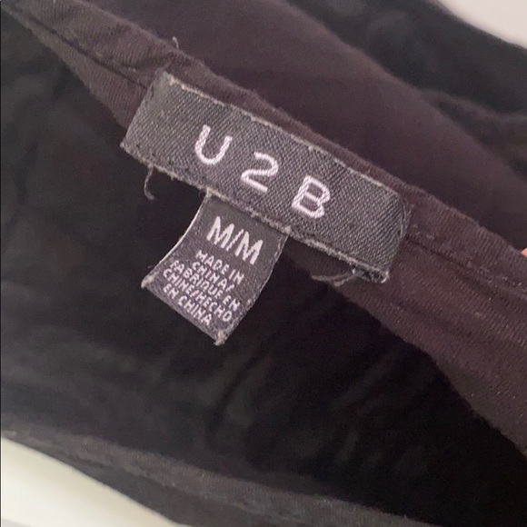 Black Tank top - Picture 3 of 3